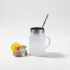 Kubek Mason Jar 500 ml ze słomką i rączką - biały, pokrywka ze sztucznym lodem i cytryną